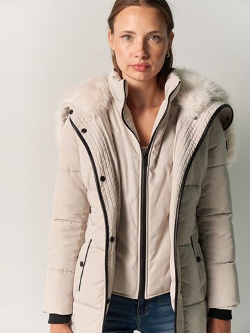 KOROSHI - Chaqueta de invierno en beige