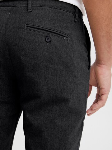 !Solid Slim fit Chino trousers ' Frederic ' in Black