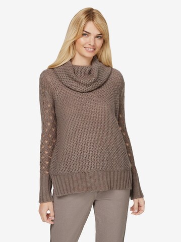 Linea Tesini by heine Sweater in Brown: front