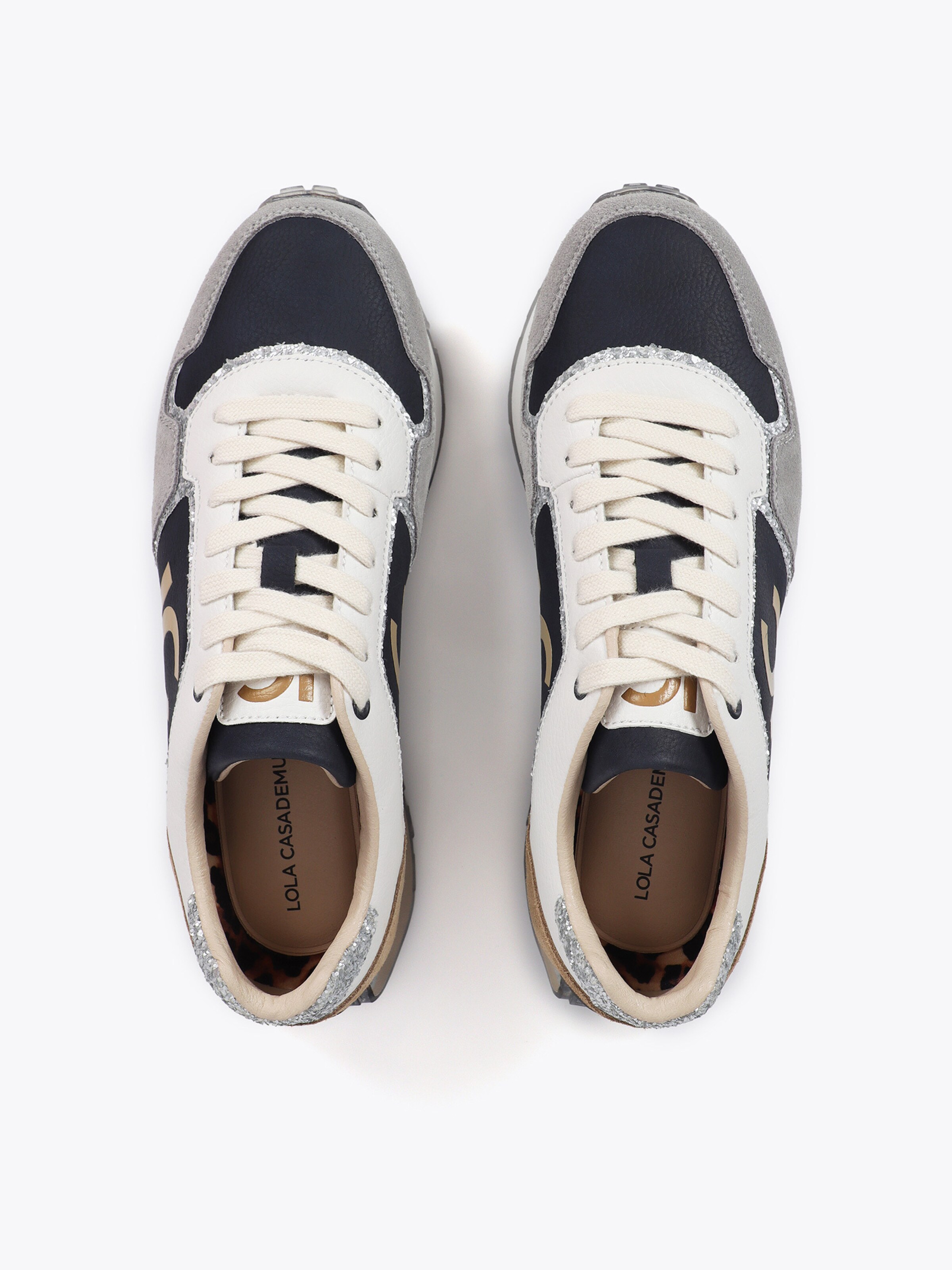 Baskets basses Lola Casademunt en beige