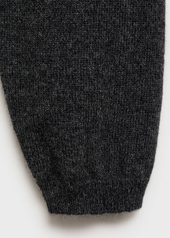 MANGO Strickmantel in Grau