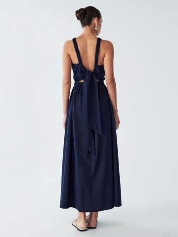Willa Jurk 'Liliana' in Blauw: terug