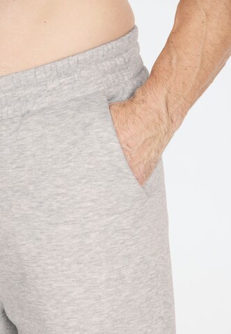 NOU Loose fit Trousers in Grey