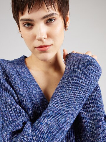 Cardigan 'MABINA' Munthe en bleu