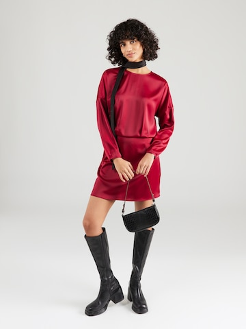 Robe Compania Fantastica en rouge