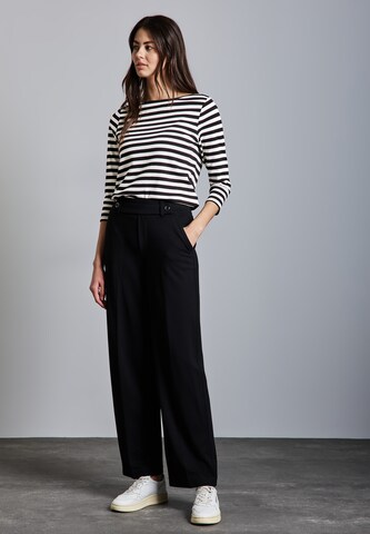 STREET ONE Gestreiftes Shirt in Schwarz