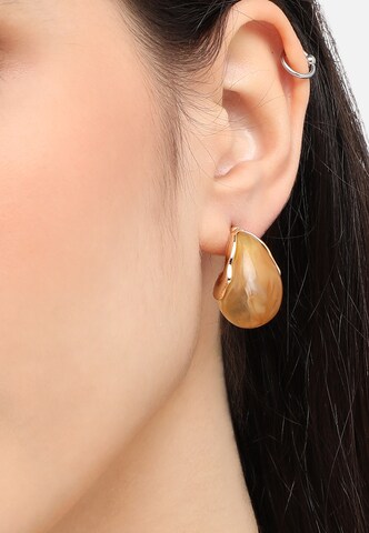 SOHI Earrings 'Jenna' in Orange: front