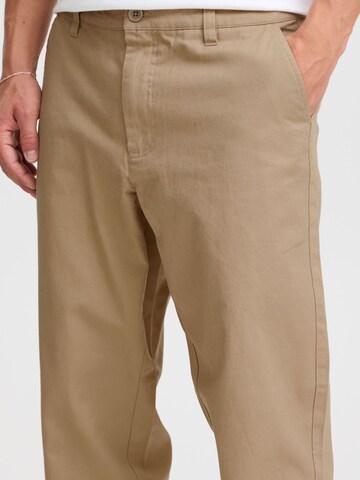 Loosefit Pantalon chino ' Matt Liam' !Solid en marron