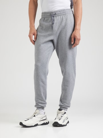 UNDER ARMOUR Tapered Sporthose 'Rival' in Grau: Vorderseite