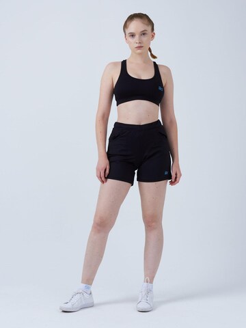 SPORTKIND Loosefit Sporthose 'Bermuda Shorts'‌‌‌‌‌‌‌ in Schwarz