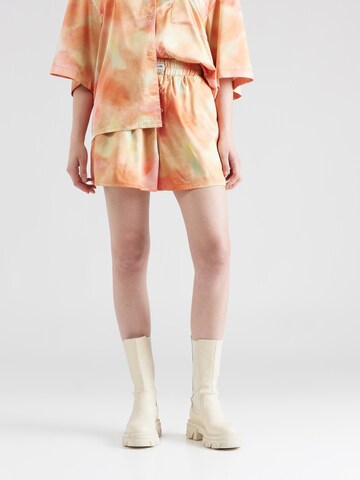 Karo Kauer Regular Shorts 'Aquarelle' in Orange: predná strana