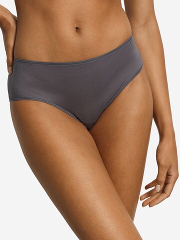 Hanro Panty ' Ultralight ' in Grey: front
