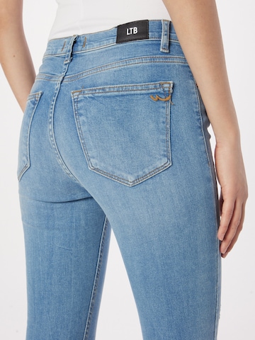 LTB Slimfit Jeans 'Amy' i blå