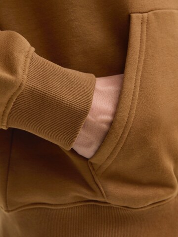 JACK & JONES - Sudadera 'JJEUrban Edge' en marrón