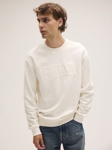 FILA Sweatshirt 'COREDO relaxed varsity brushed sweatshirt' in Wit: voorkant