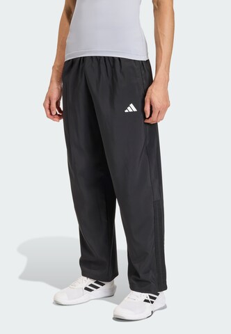 Loosefit Pantaloni sportivi 'Power Essentials' di ADIDAS PERFORMANCE in nero: frontale