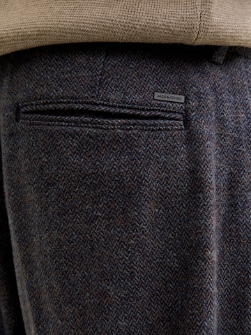 regular Pantaloni con piega frontale 'JJ' di JACK & JONES in grigio