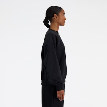 new balance Sweatshirt in Black