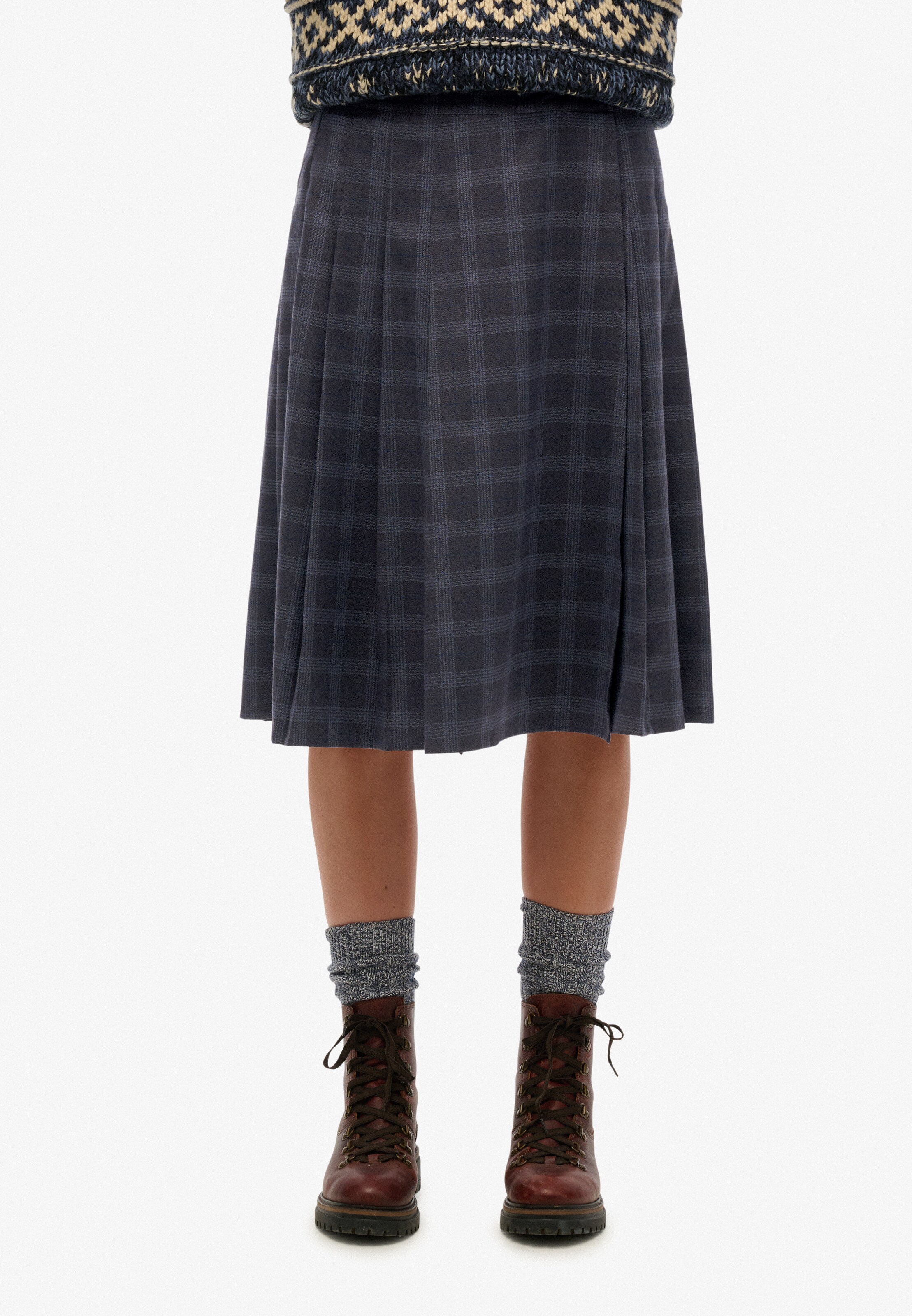 Superdry Rok in Zwart: voorkant