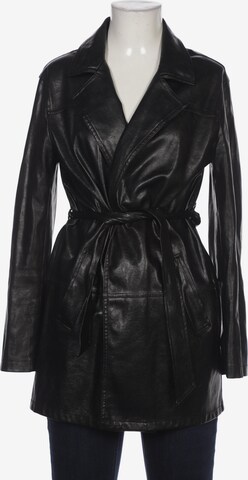 Bershka Jacket & Coat in S in Black: front