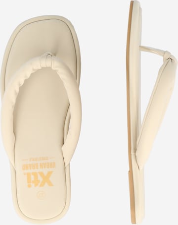 Xti T-Bar Sandals in White