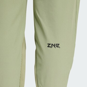 ADIDAS SPORTSWEAR Tapered Sporthose ' Z.N.E.' in Grün