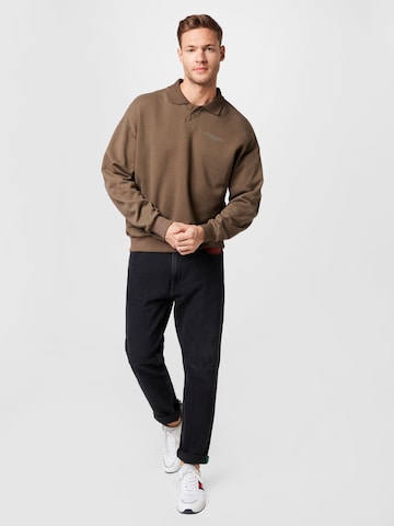 BURTON MENSWEAR LONDON Sweatshirt i brun