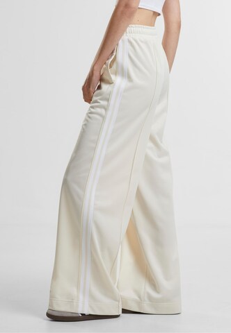 Wide Leg Pantalon Urban Classics en beige