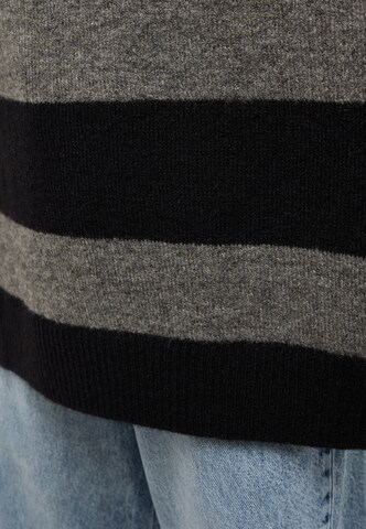 MUSTANG Pullover in Grau
