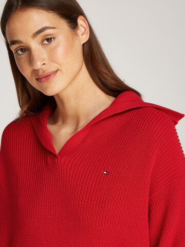 TOMMY HILFIGER Sweter w kolorze czerwony