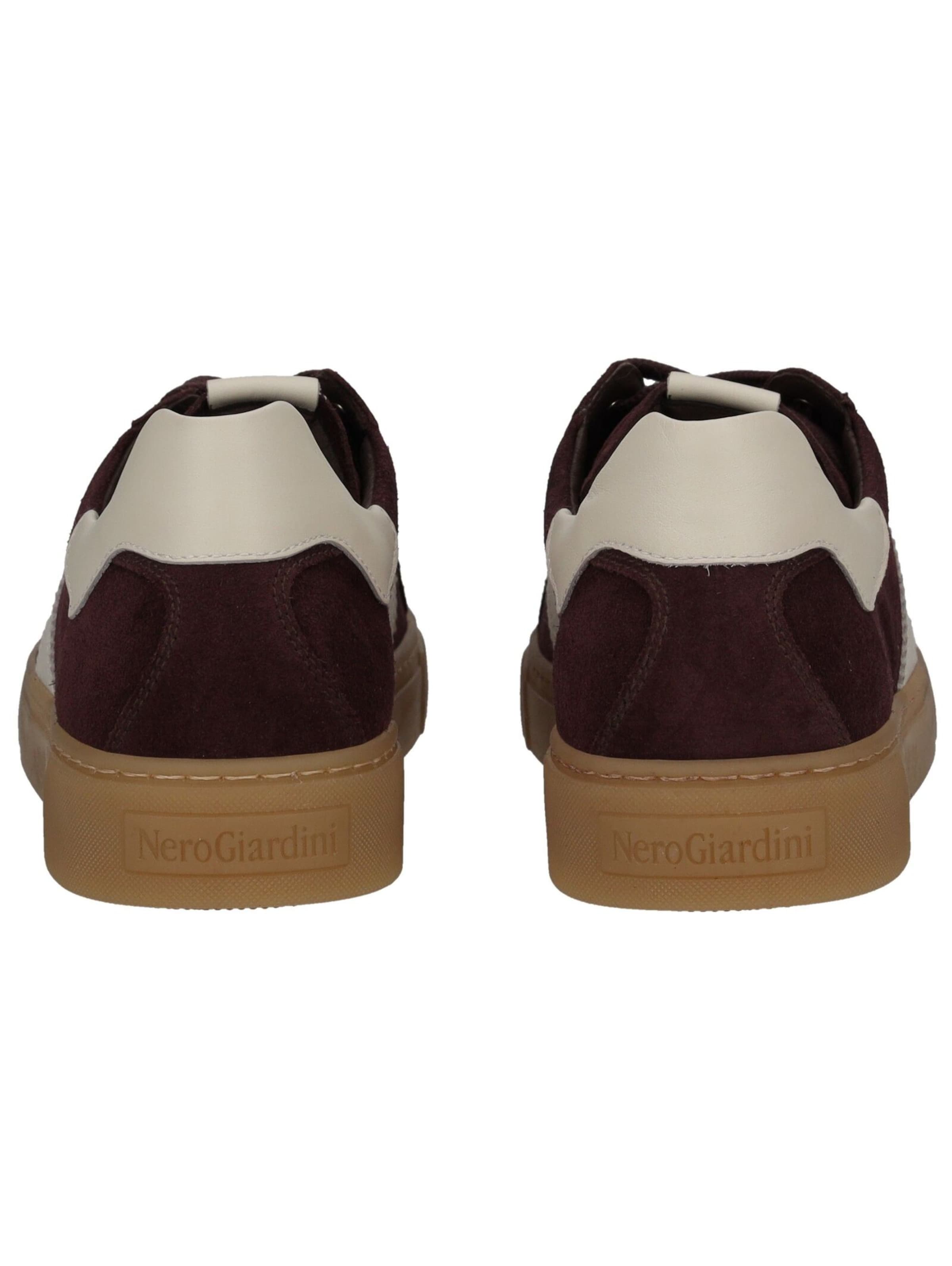 Baskets basses Nero Giardini en marron