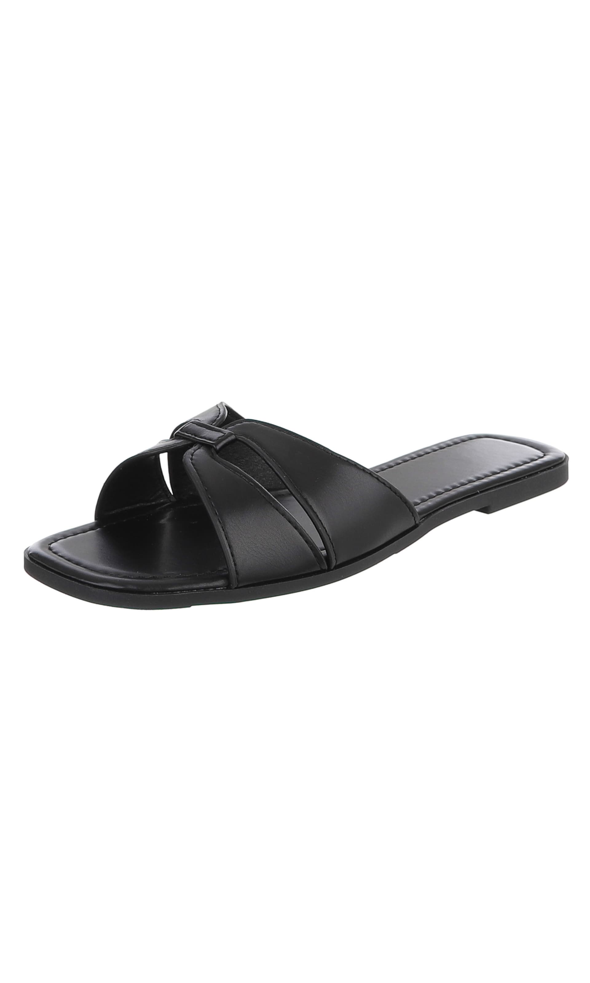 Ital-Design Mules in Black: front