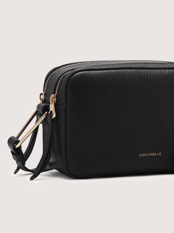 Coccinelle Handbag 'Malory 4' in Black
