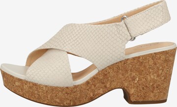 CLARKS Sandale 'Maritsa Lara' in Beige