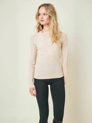 Pull-over ' Aveline ' Copenhagen Cartel en beige : devant