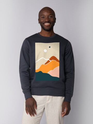Watapparel Sweatshirt 'Countryside 02' in Grijs: voorkant