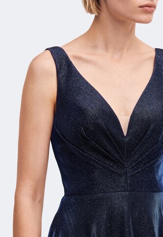 Robe de soirée MAGIC NIGHTS en bleu : devant