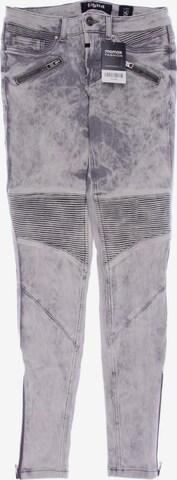 tigha Jeans in 26 in Grey: front