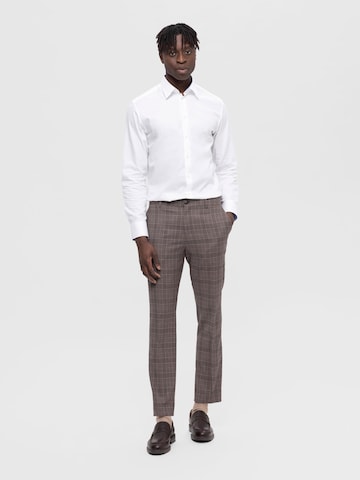 SELECTED HOMME Slim Fit Skjorte 'SOHO' i hvit