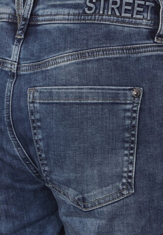 STREET ONE Loosefit Jeans in Blau