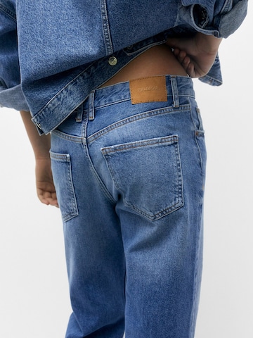 Pull&Bear Regular Jeans in Blau