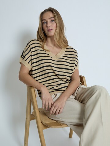 T-shirt 'Alayan' Peppercorn en beige