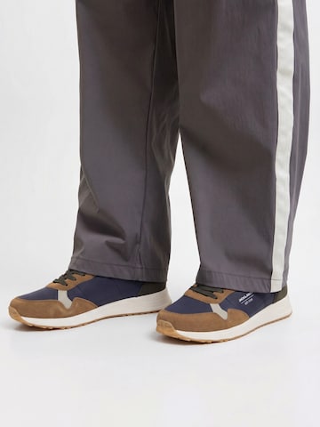 JACK & JONES Sneaker 'JFWBEECH' in Braun