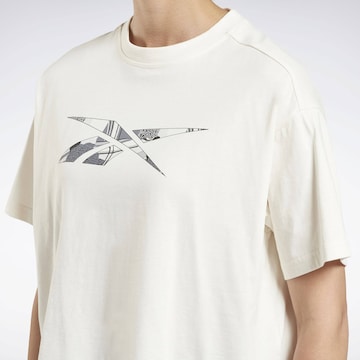 Reebok Performance shirt in White