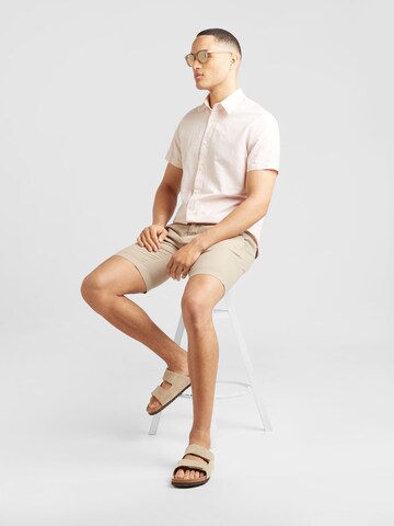 Jack's Regular Shorts in Beige