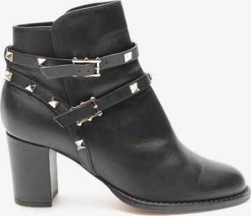 VALENTINO Dress Boots in 37 in Black: front