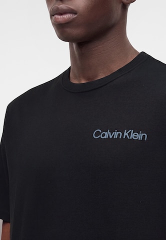 Maglietta di Calvin Klein in nero: frontale