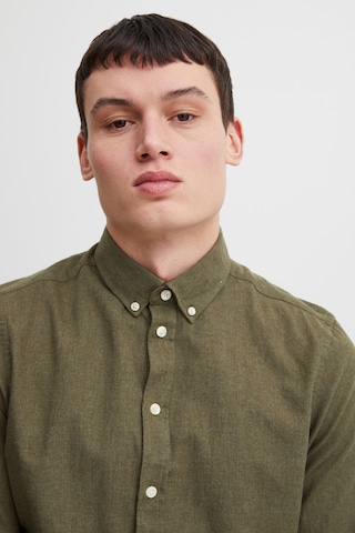 Casual Friday Slim fit Button Up Shirt 'Anton' in Green