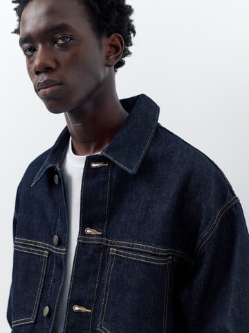 Pull&Bear Between-Season Jacket in Blue