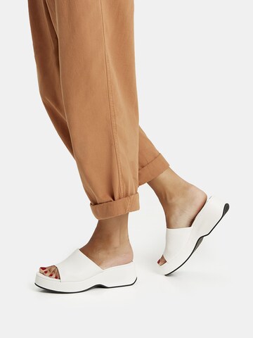 Bershka Mules in White: front